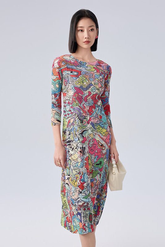 Japanese Style Graffiti Print Pleated Maxi Dress