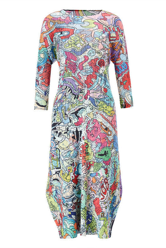 Japanese Style Graffiti Print Pleated Maxi Dress